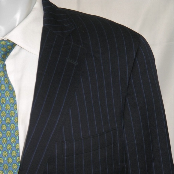 Paul Stuart Blue Broad Stripe Woven in England Two Button Yachting Suit 44ST